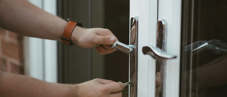 24 hour key locksmith Lancaster